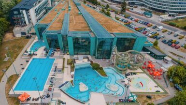 Aquasziget Termál- és Élményfürdő, Esztergom - 01