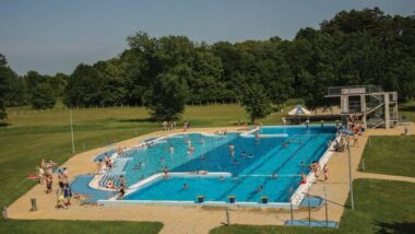 Lázně Pápa, Várkertfürdő - 04