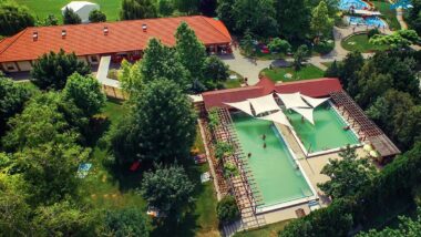 Lipót Gyógy- és Élményfürdő - 01