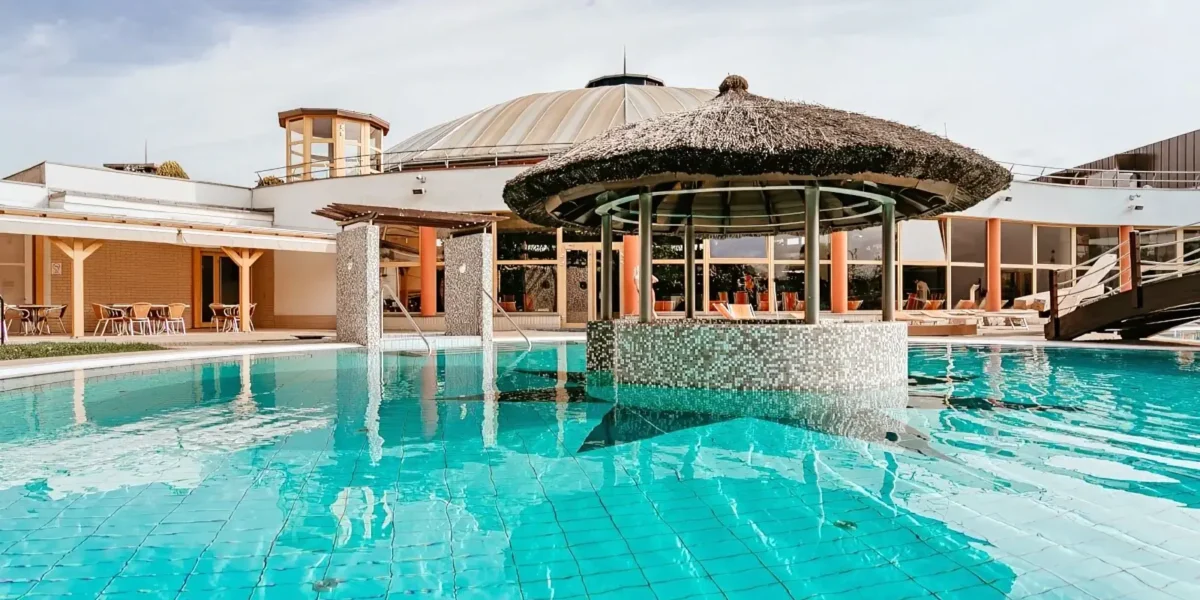 Gotthard Therme, Szentgotthárd - kültéri medencék