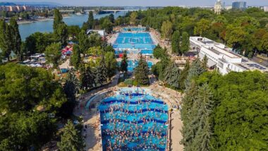 Palatinus Gyógy-, Strand- és Hullámfürdő